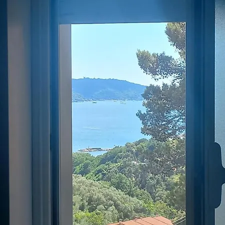 Vista Sul Blu ,baia Blu, 아파트 레리치