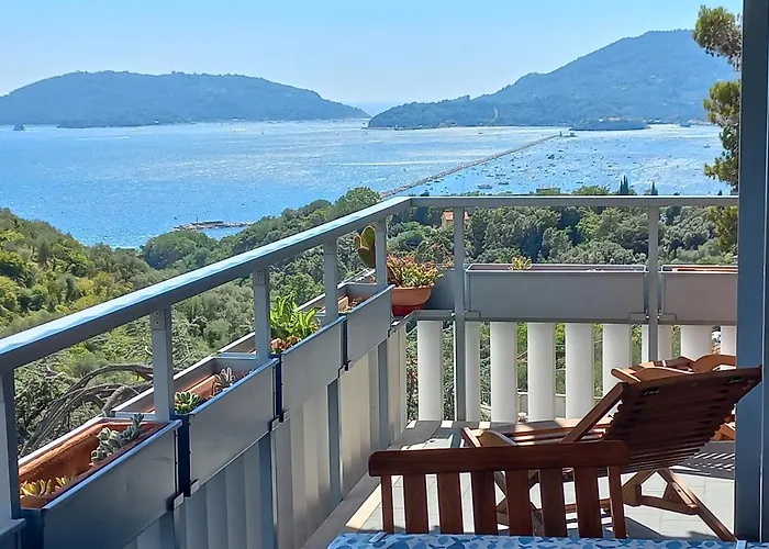 Vista Sul Blu ,baia Blu, * Lerici