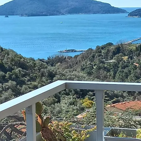 Apartment Vista Sul Blu ,baia Blu, Lerici